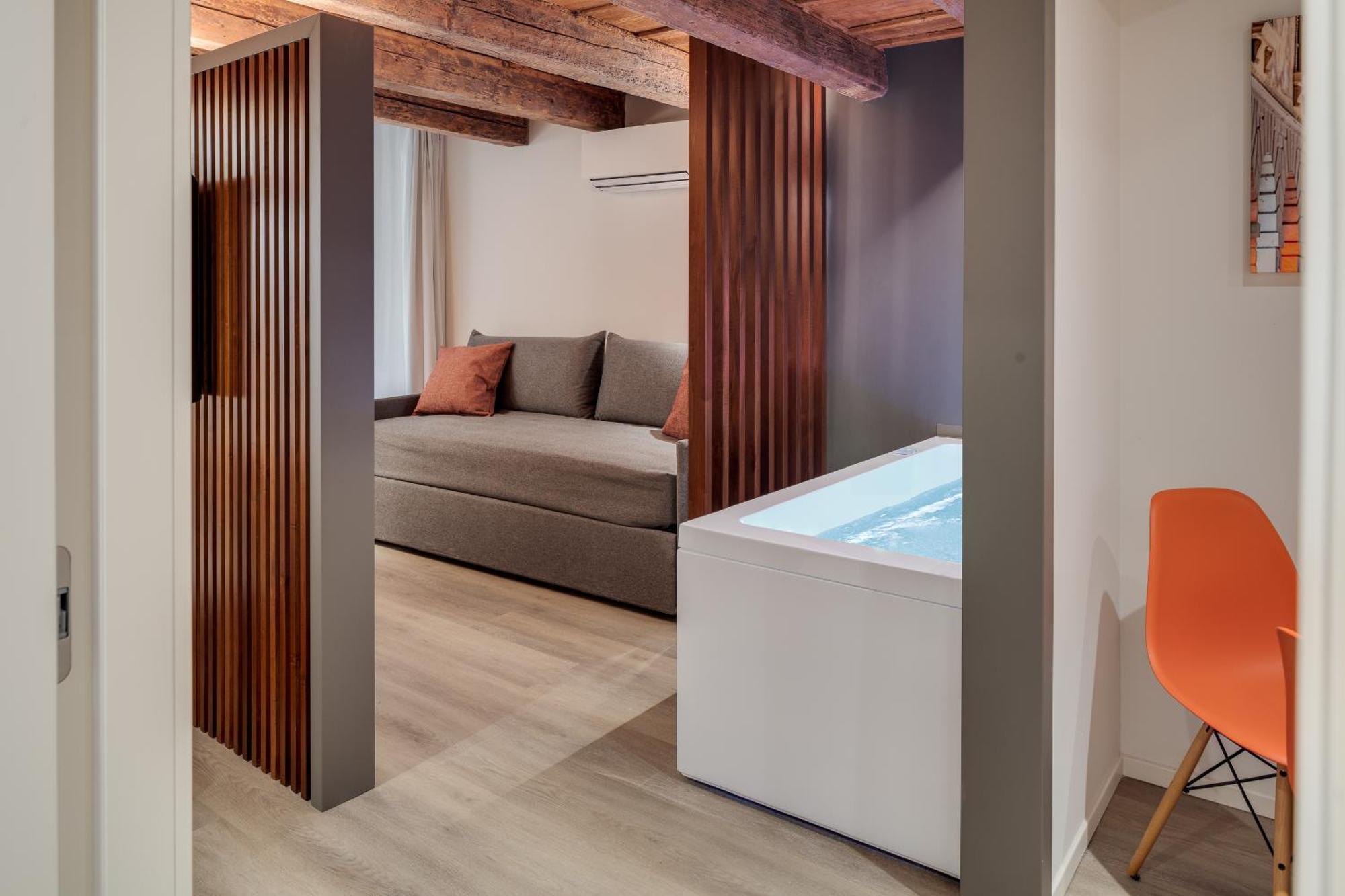 Anastasia Suites