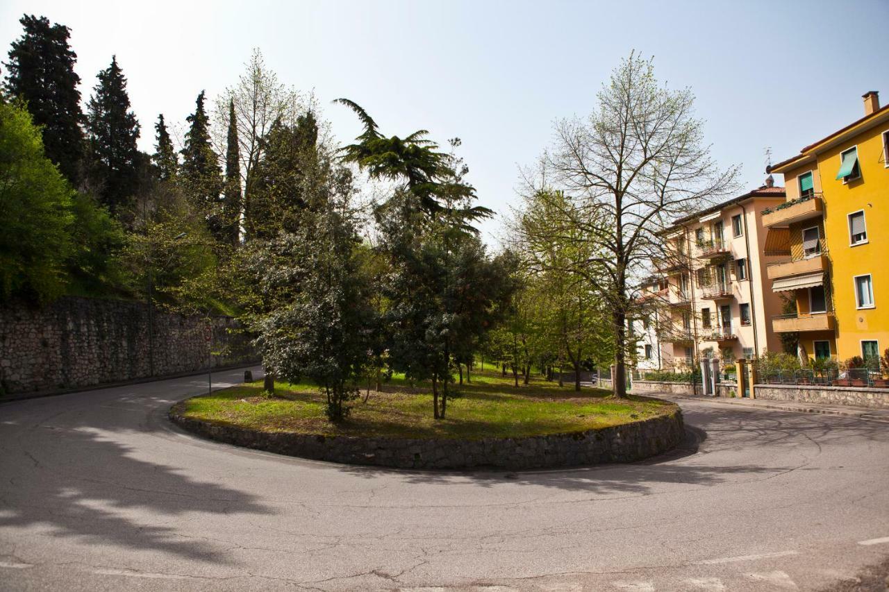 Castello San Felice Bed & Breakfast - Verona